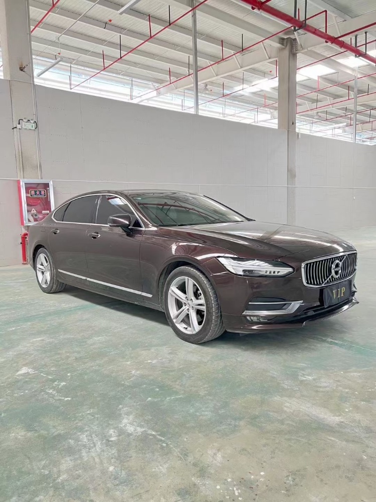 徐州18年沃尔沃S904