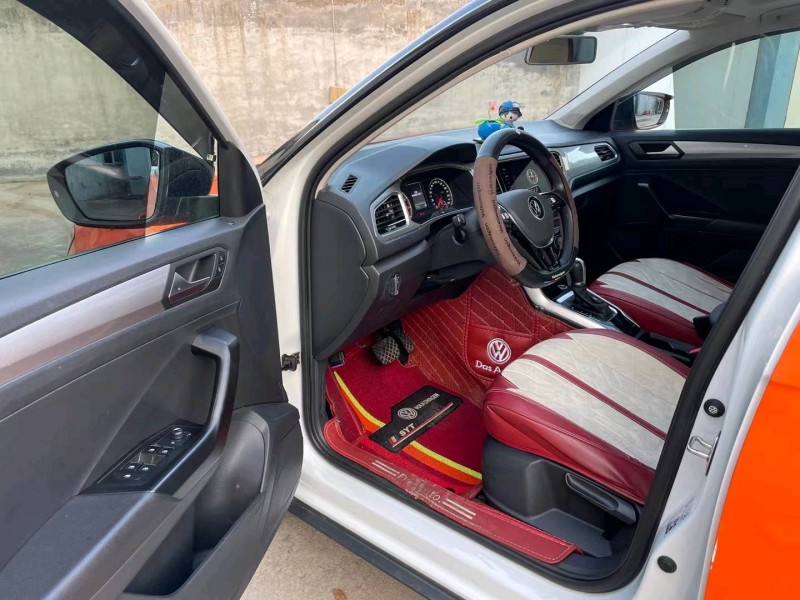 济宁22年大众探歌6