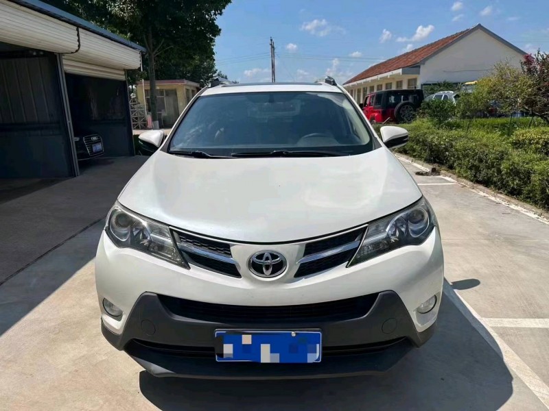 淄博15年丰田RAV4荣放1