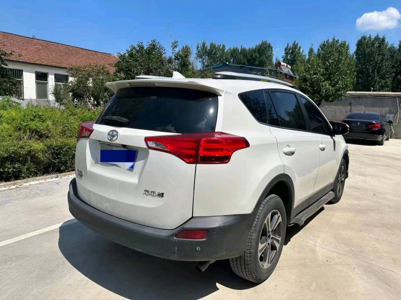 淄博15年丰田RAV4荣放4
