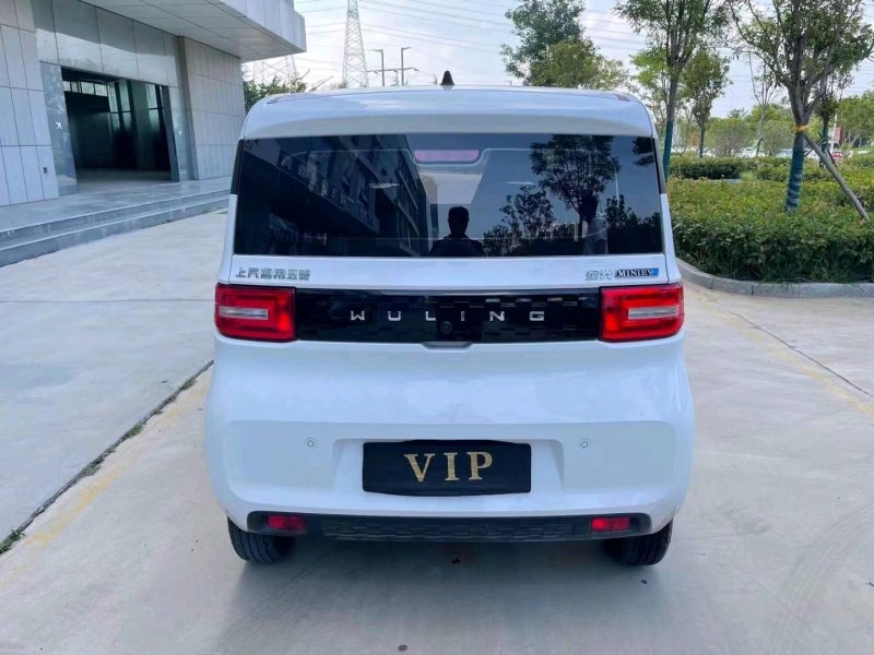 濟寧22年五菱汽車宏光MINI EV9