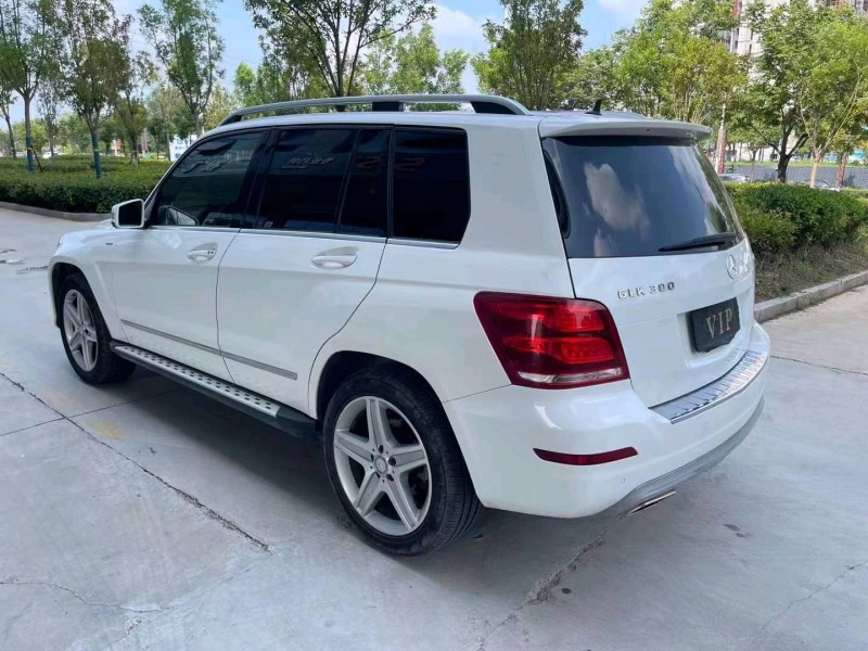 济宁15年奔驰CLK7