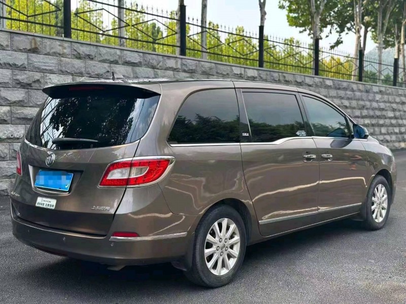 枣庄13年别克GL82