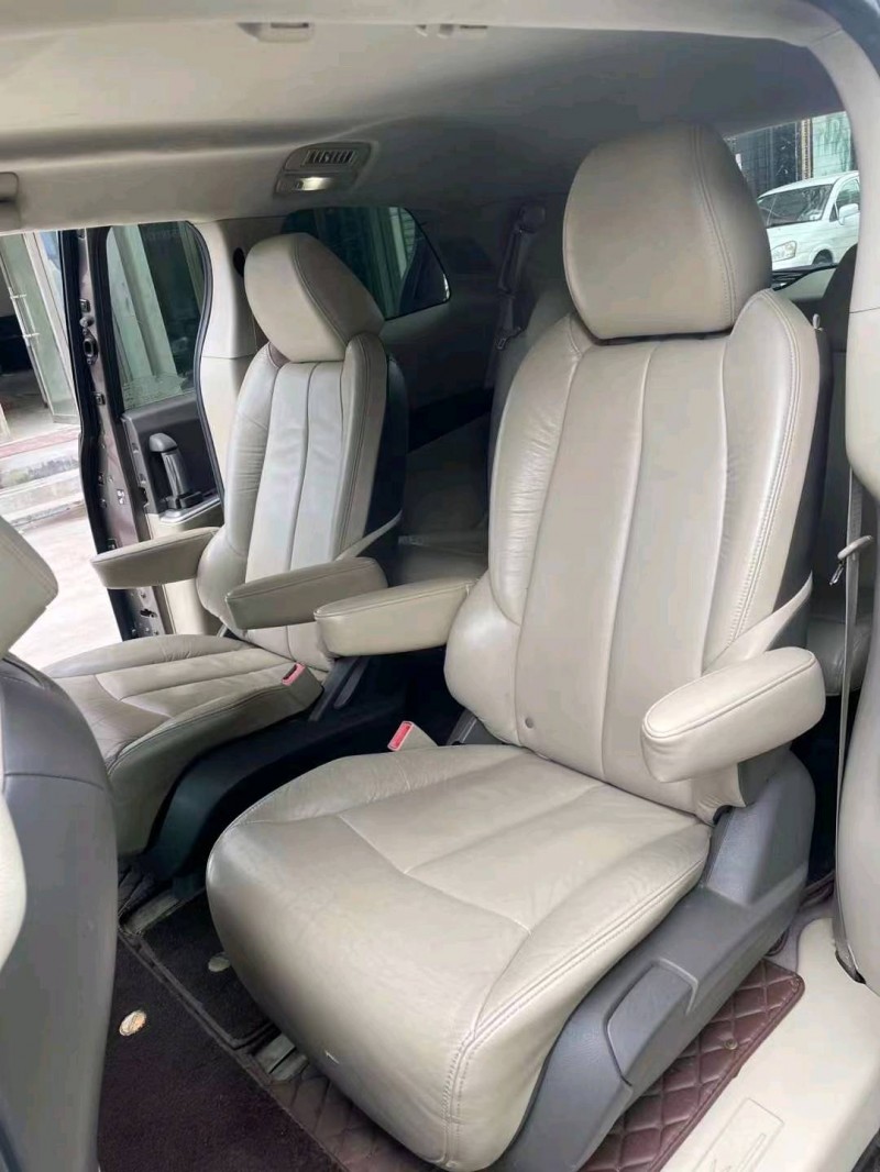 枣庄13年别克GL84