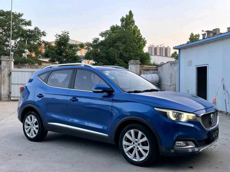 济宁17年名爵ZS2