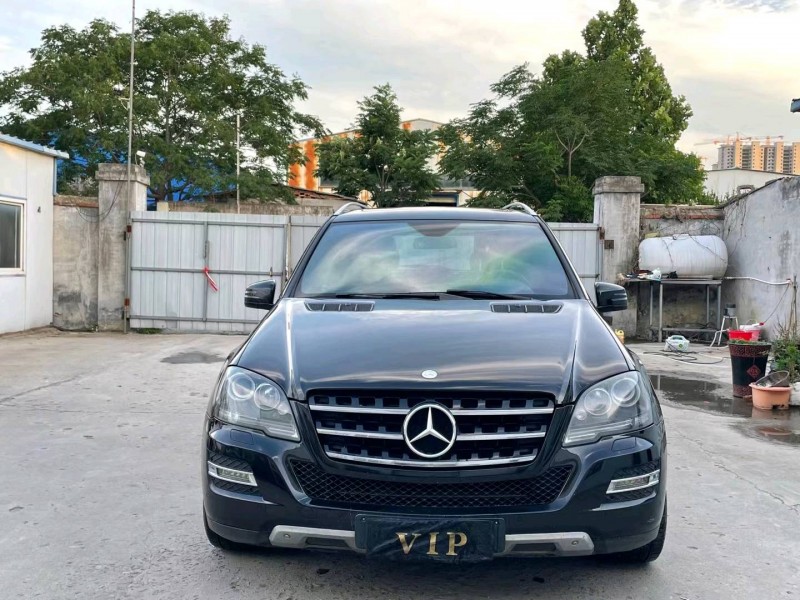 济宁11年奔驰ML1