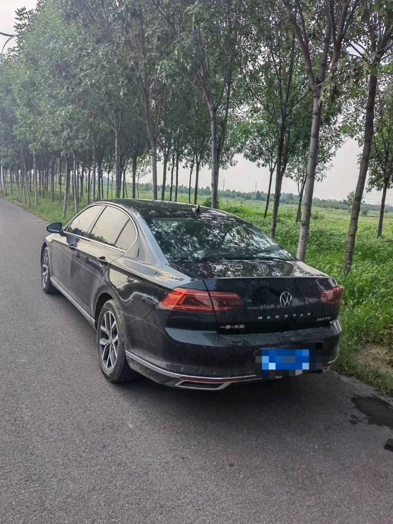 枣庄22年大众迈腾8