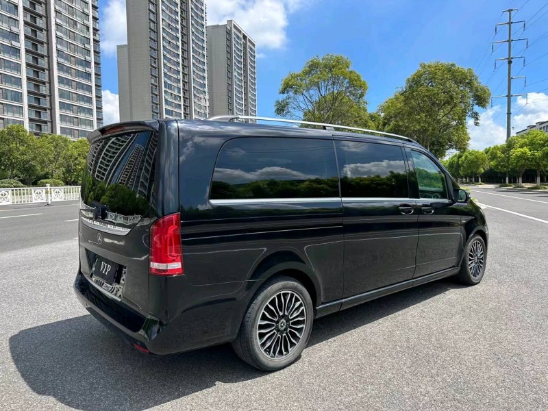 盐城19年奔驰V8