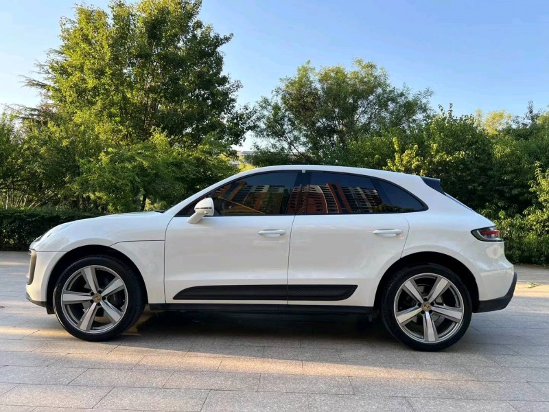 邢台23年保时捷Macan5
