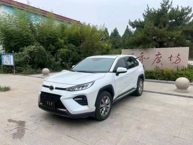 潍坊22年丰田威兰达2