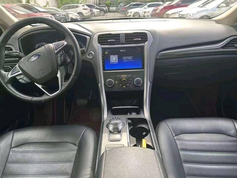 重庆18年福特蒙迪欧6