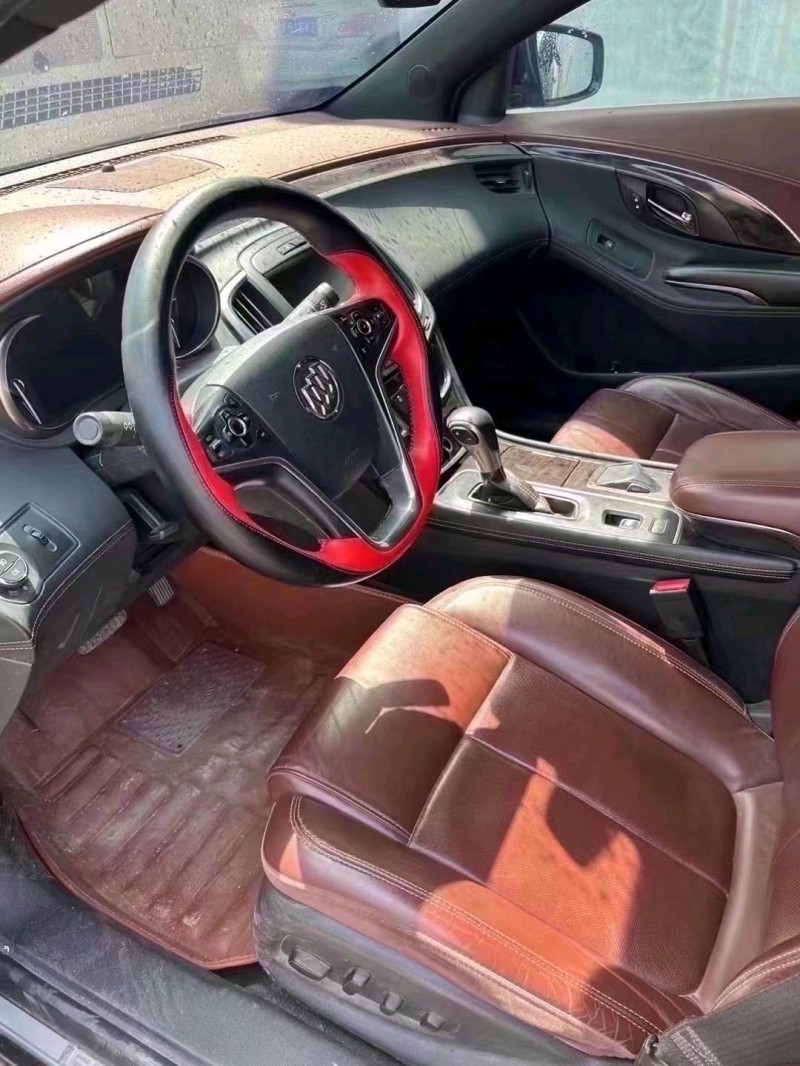 青岛15年别克君越4