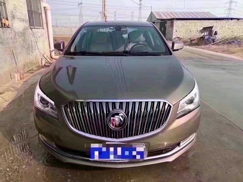 青岛13年别克君越1