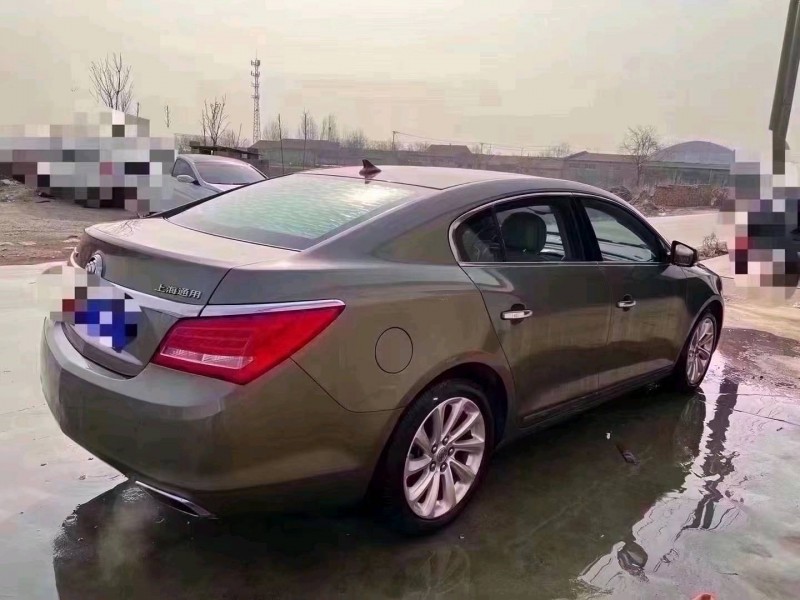 青岛13年别克君越8