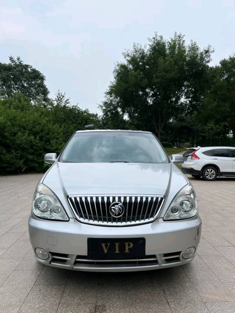 邢台15年别克GL81