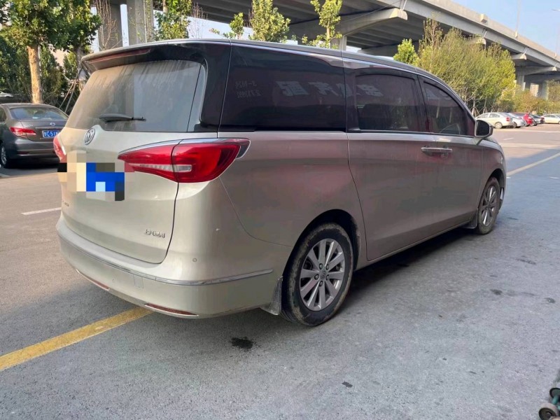 枣庄18年别克GL84