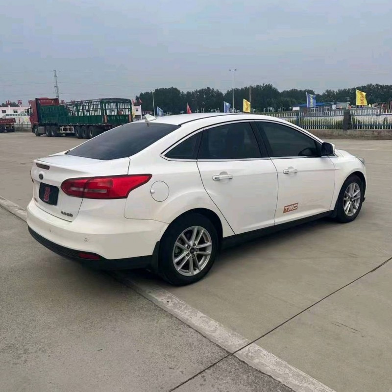 枣庄17年福特福克斯6