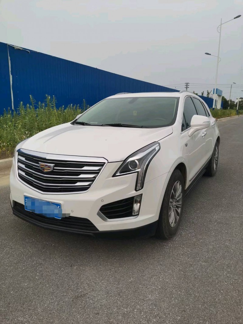 嘉兴18年凯迪拉克XT52