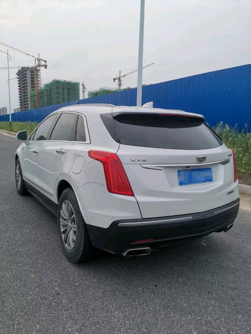 嘉兴18年凯迪拉克XT53