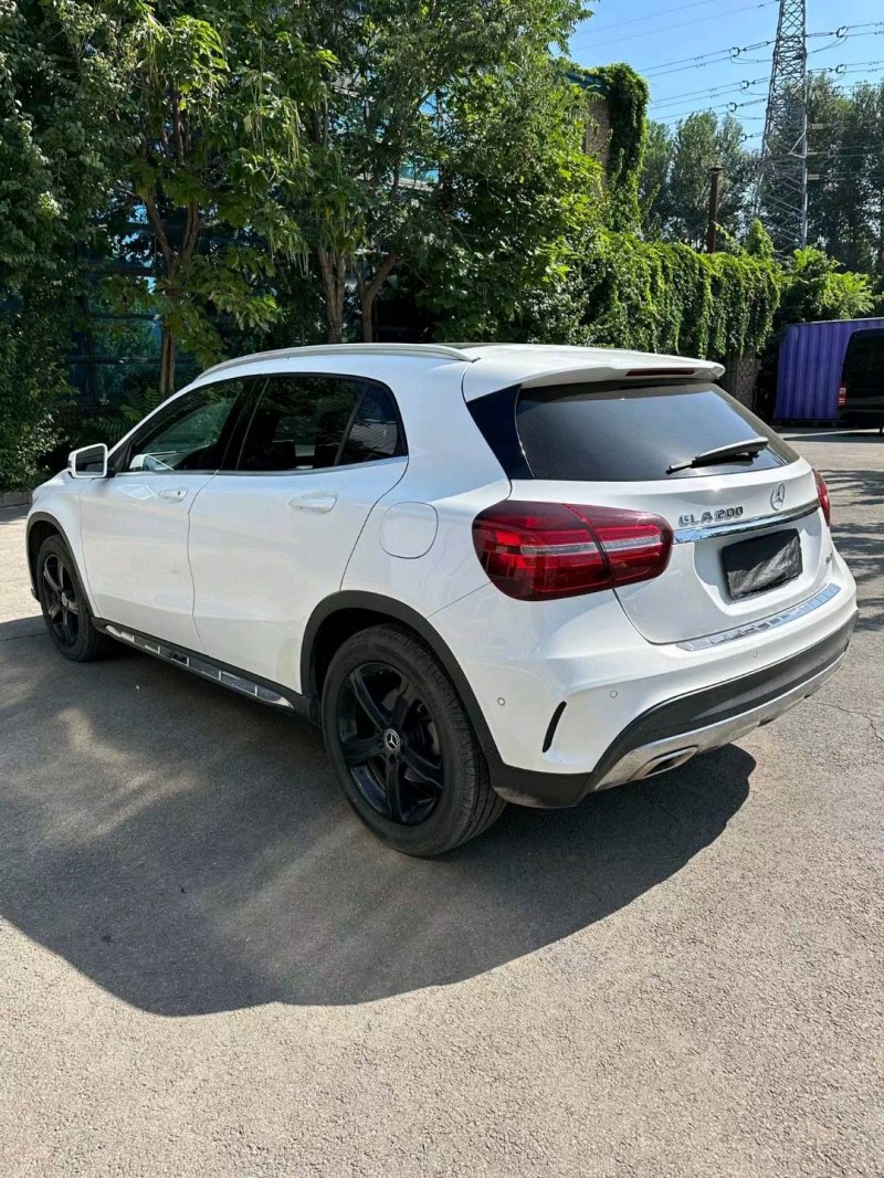 沈阳19年奔驰GLA4