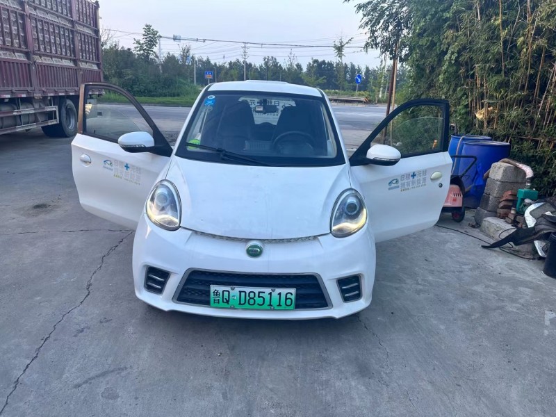 徐州17年众泰E20知豆6