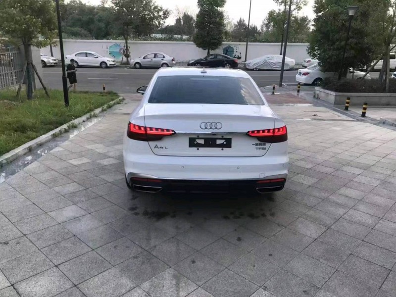 德陽21年奧迪A4L9