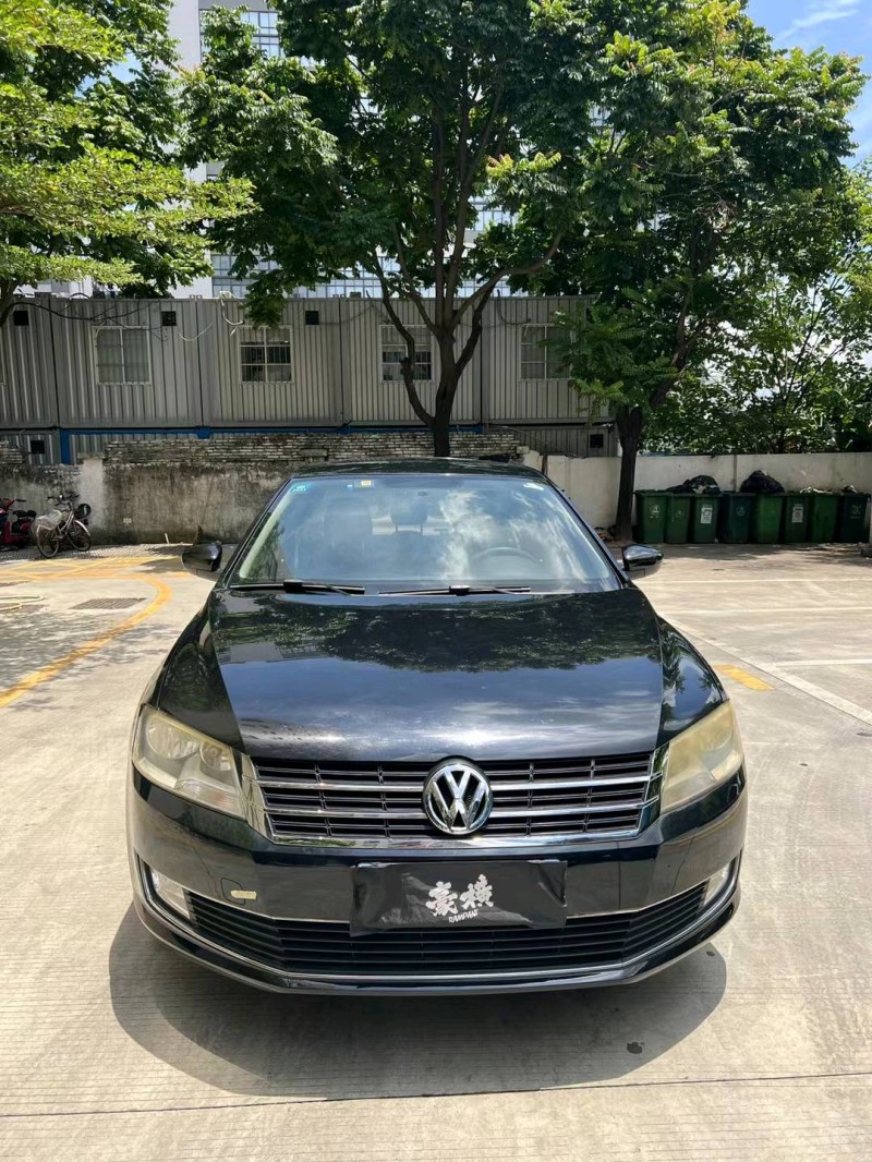 佛山13年大众朗逸1