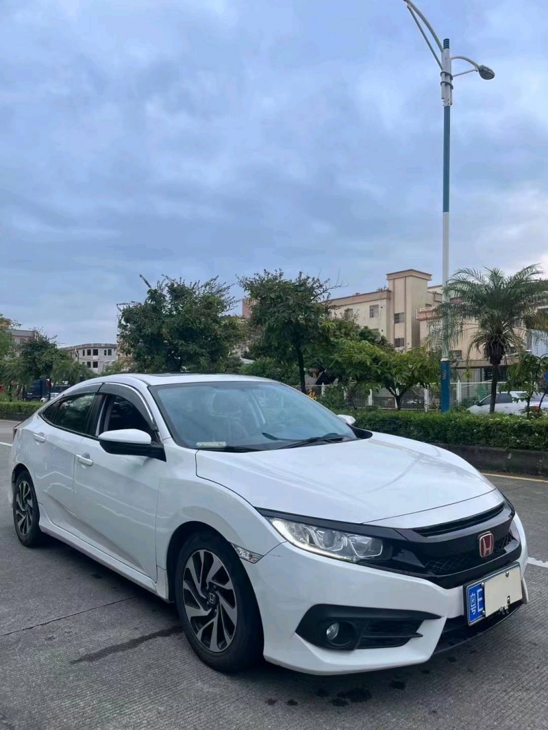 佛山16年本田思域2