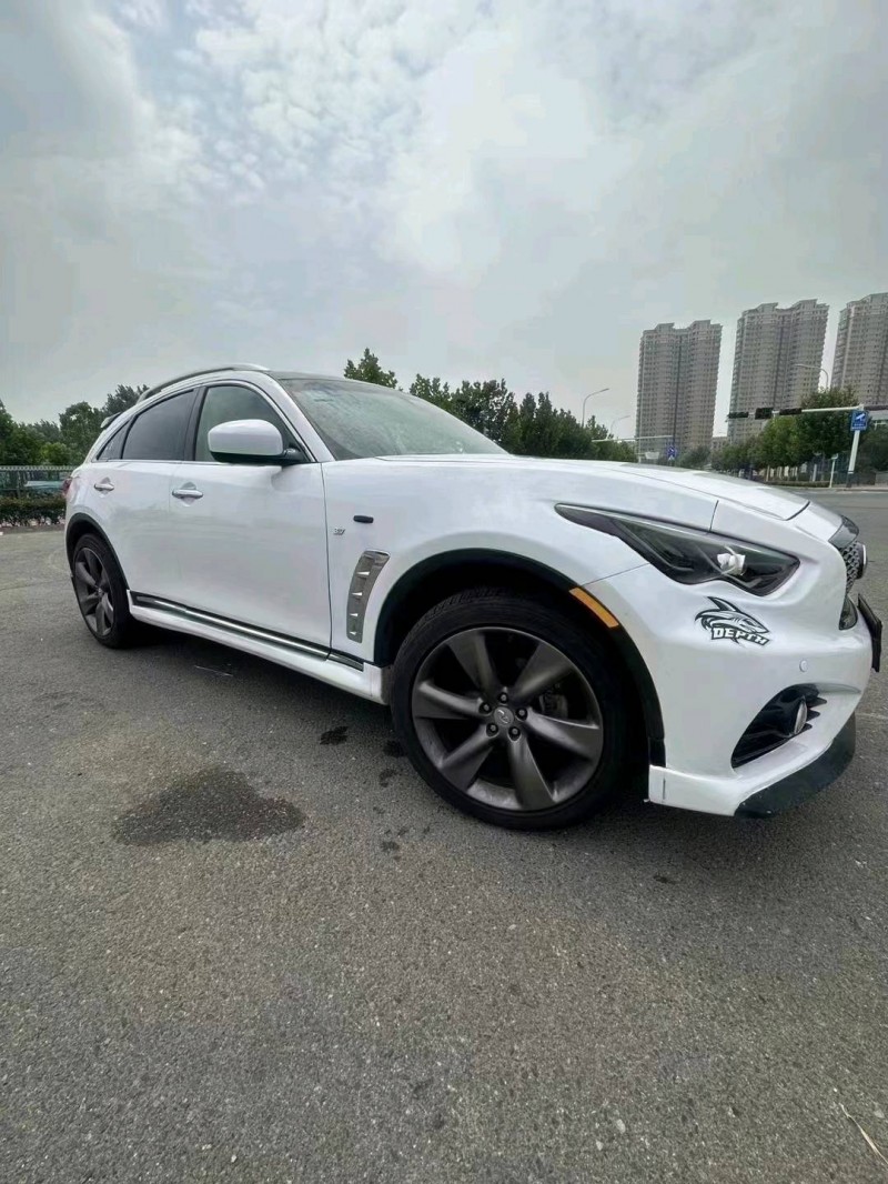 东营13年英菲尼迪FX372