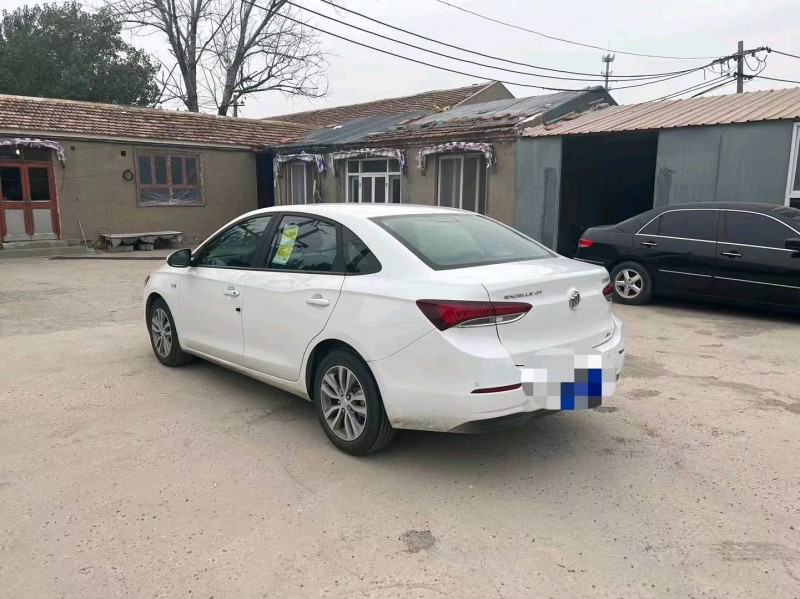 天津23年别克英朗3