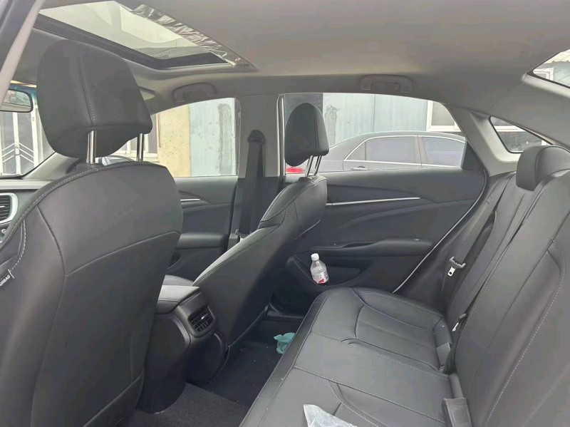 天津23年别克英朗6