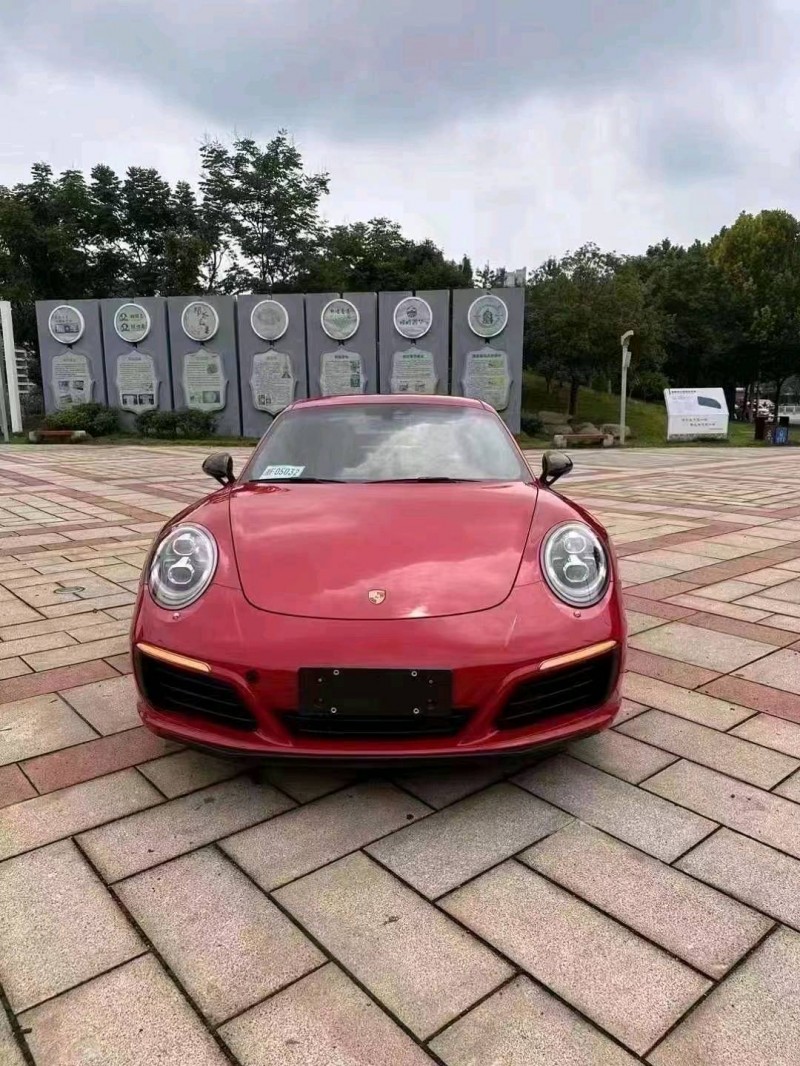 衡阳17年保时捷9111