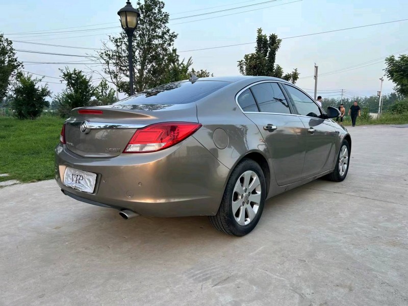 徐州11年别克君威8