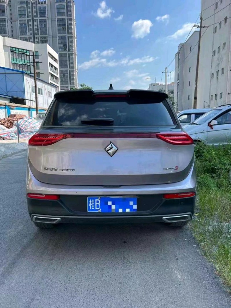 梧州20年寶駿RS59
