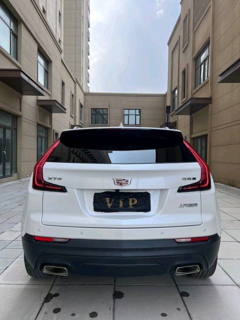 廊坊20年凯迪拉克XT49