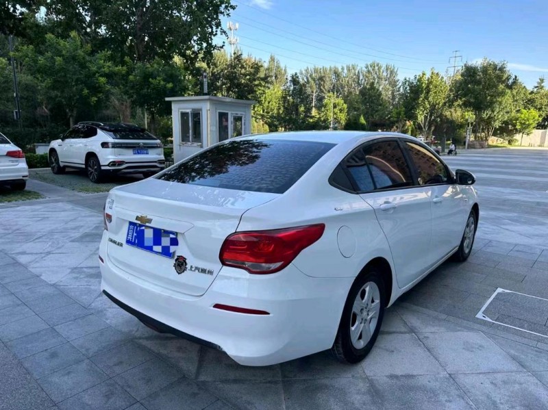 廊坊16年雪佛兰科沃兹5