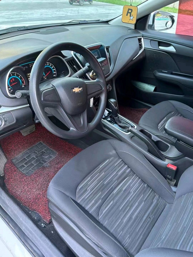 廊坊16年雪佛兰科沃兹6