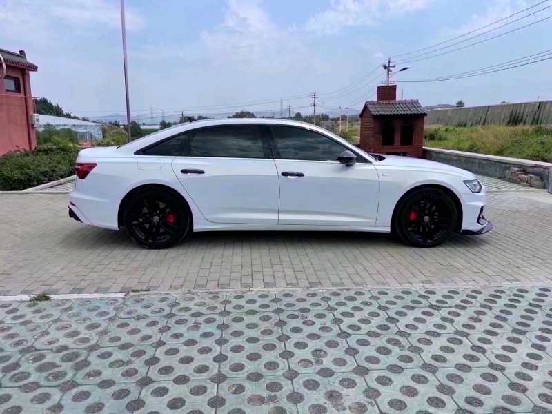 枣庄22年奥迪A6L8