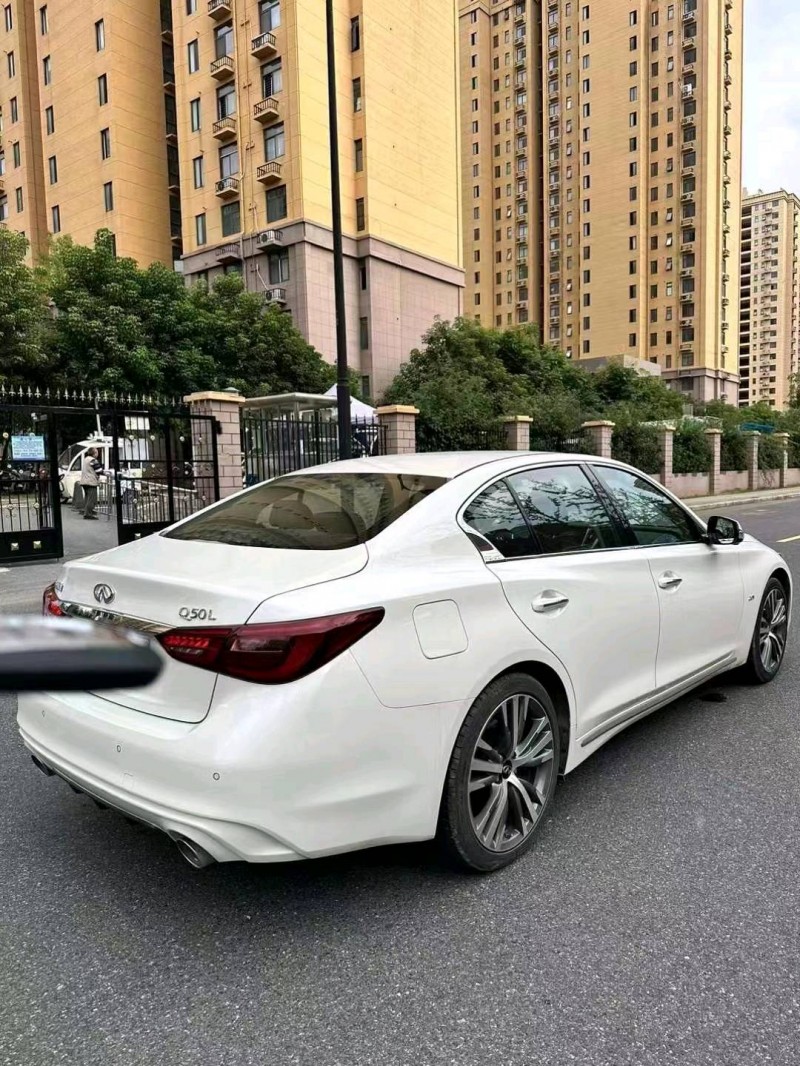 淮南23年英菲尼迪Q50L8