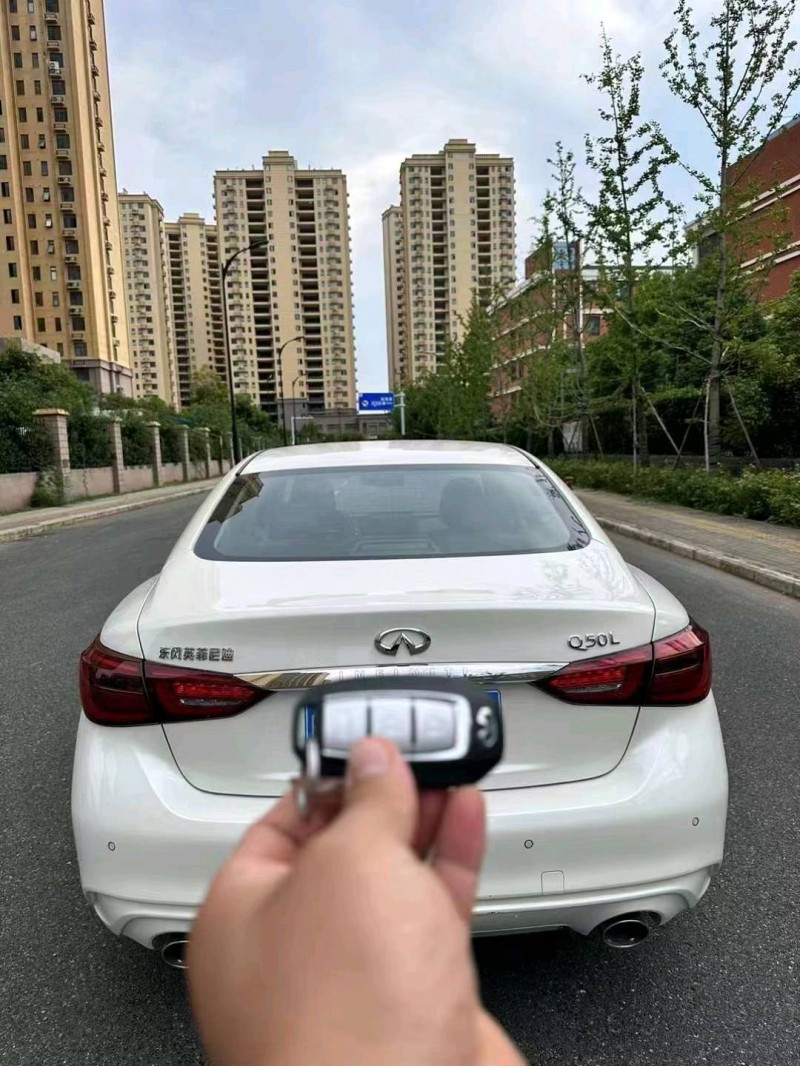 淮南23年英菲尼迪Q50L9