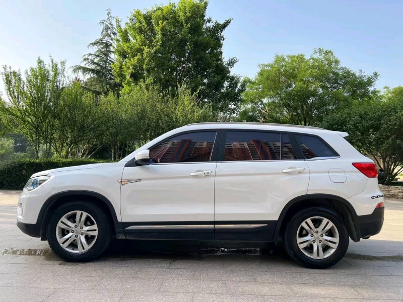 邢台16年长安汽车CS754