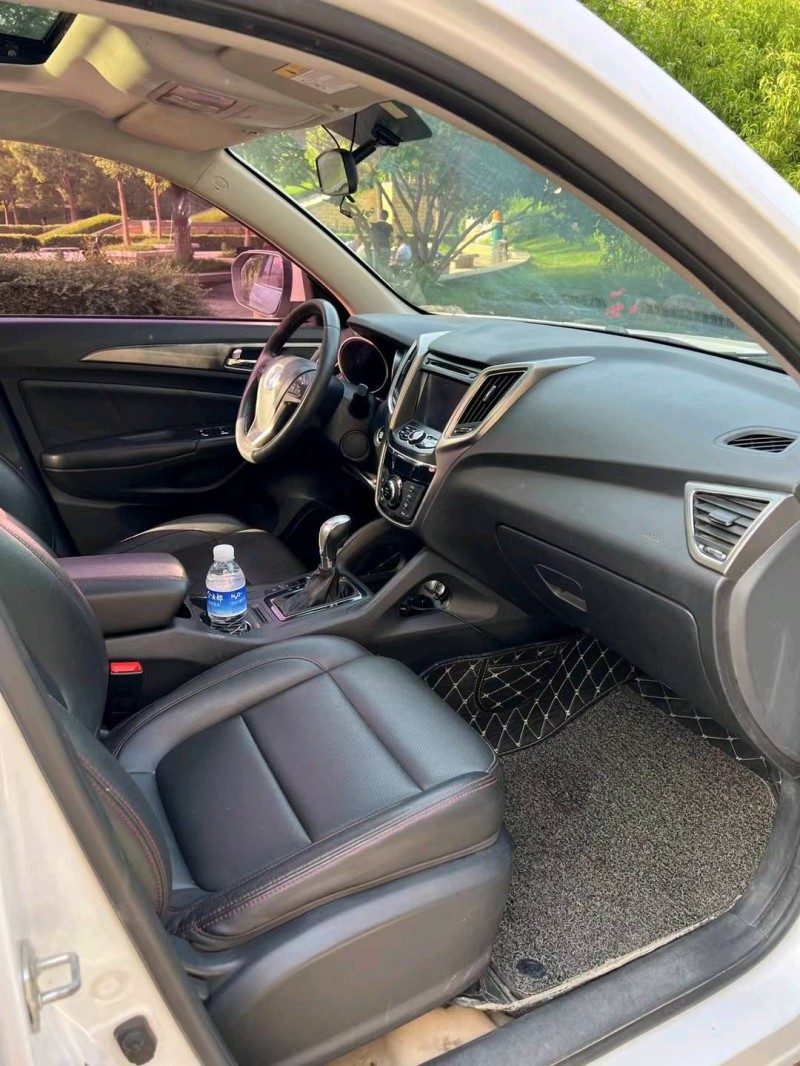 邢台16年长安汽车CS756