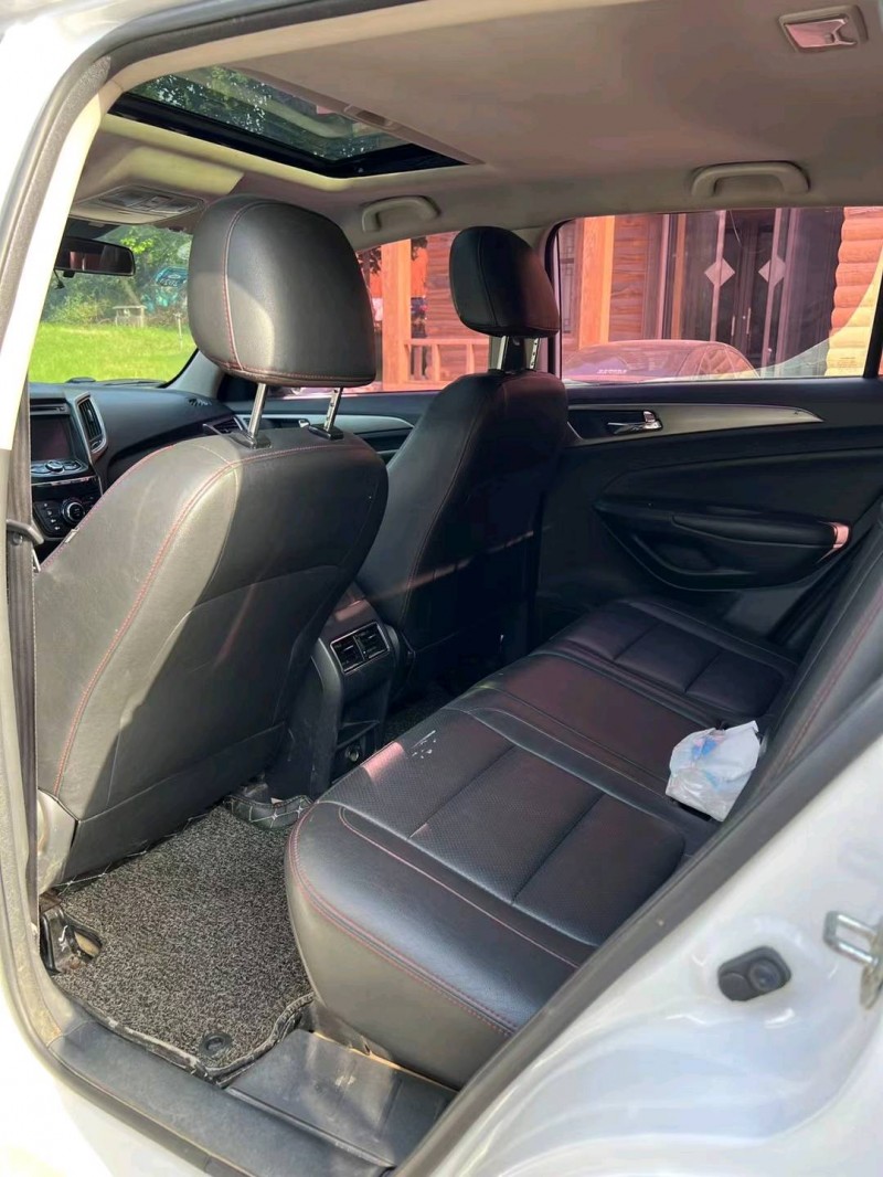 邢台16年长安汽车CS757