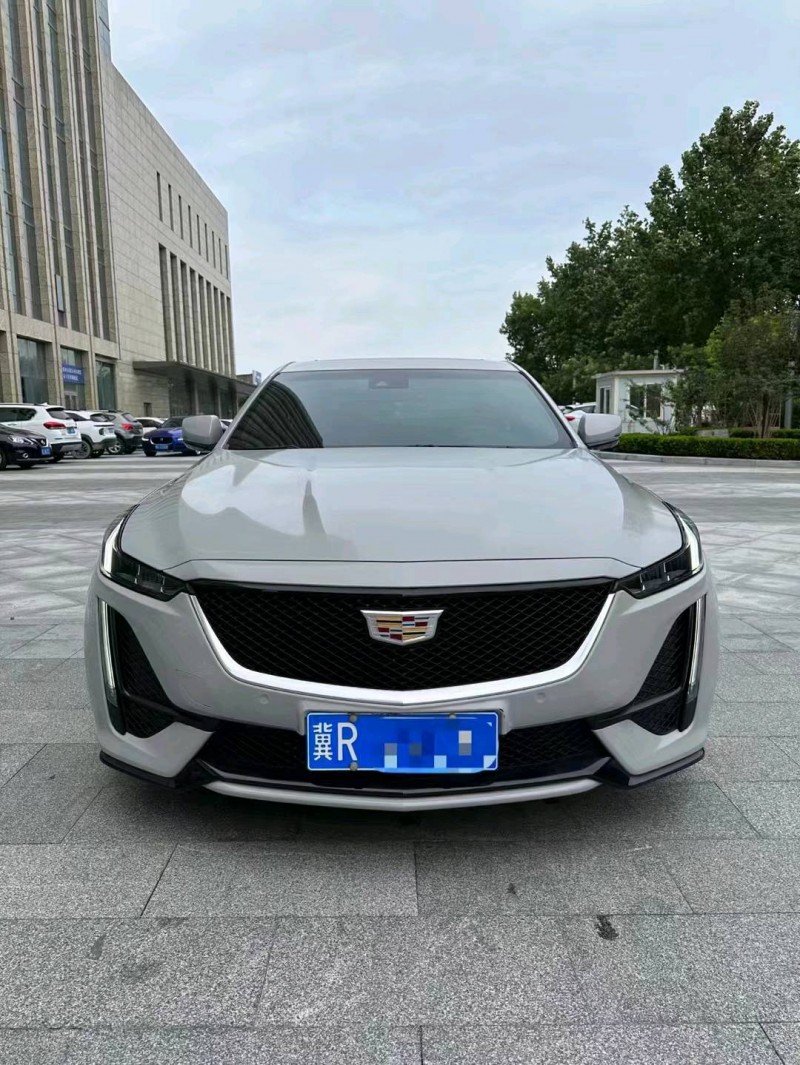 廊坊20年凯迪拉克CT51