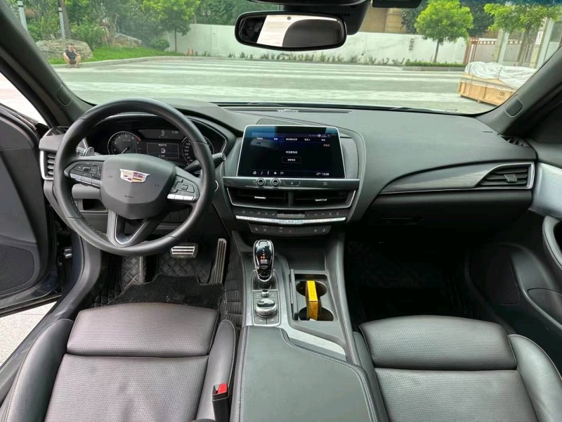 廊坊20年凯迪拉克CT57