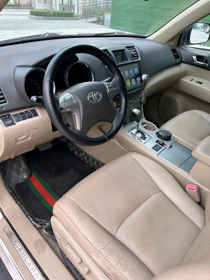 廊坊12年丰田汉兰达6