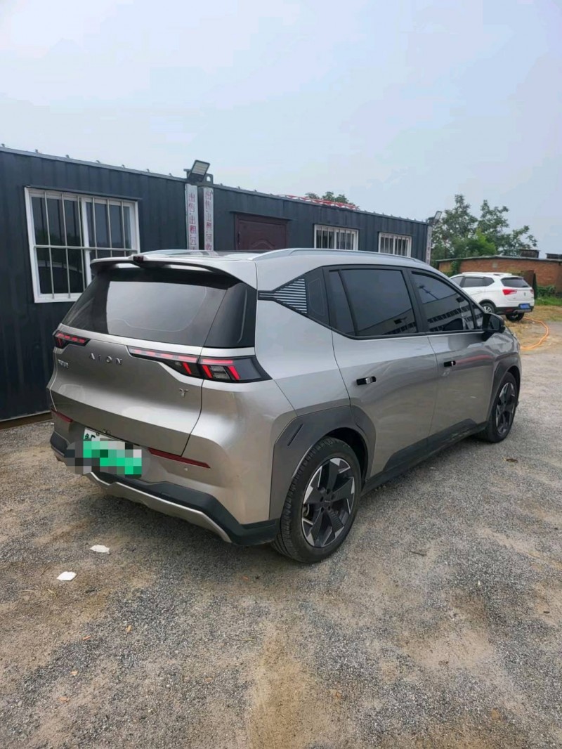 保定22年传祺埃安Y5