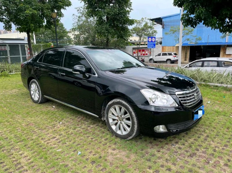 佛山11年丰田皇冠2