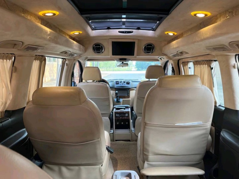 保定12年奔驰威霆6