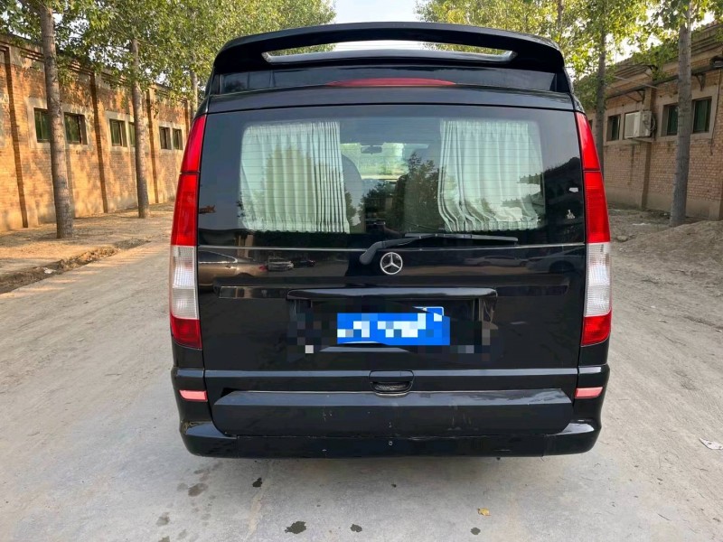 保定12年奔驰威霆9